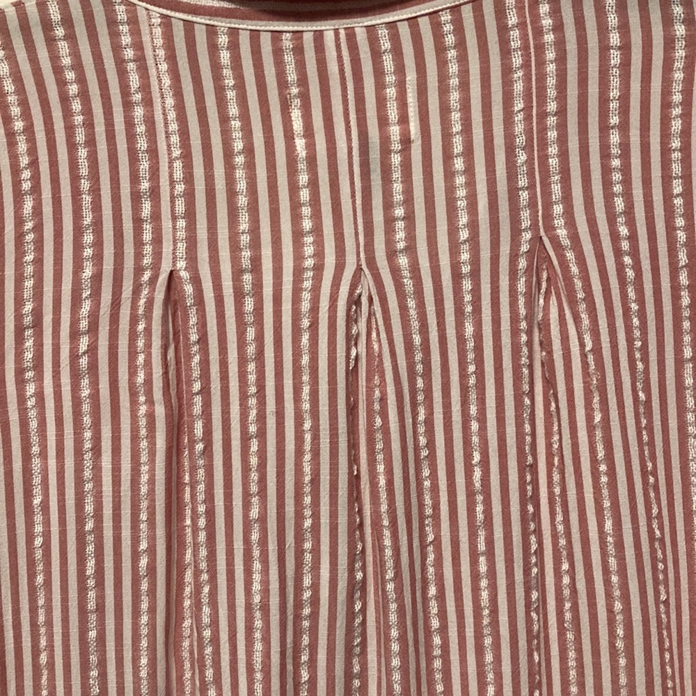 Universal Thread button down - Picture 4 of 5